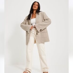 By Malene Birger Tan Blazer